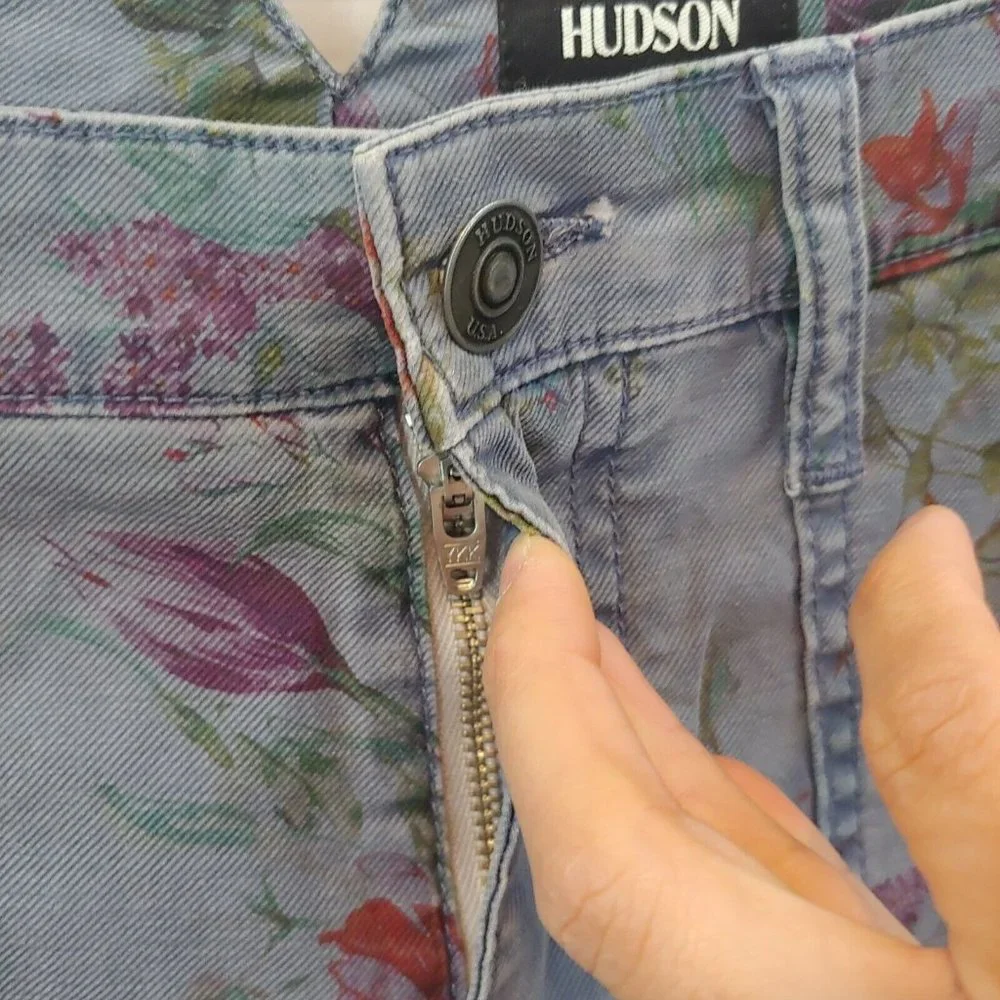 ❤️SOLD❤️Hudson Jeans Womens Size 27 The Leverage HR Ankle Cargo Pant Floral - Picture 4 of 8